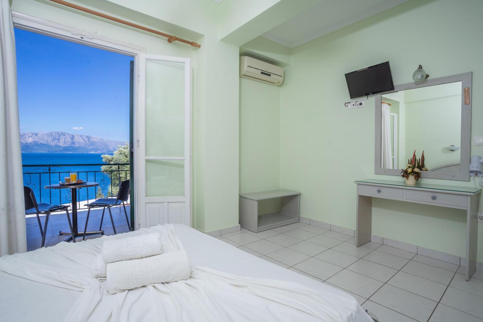 Ionian Melody Aparthotel Nikiana Room photo